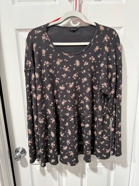 torrid Black thermal Long-Sleeve Floral Peplum Top with Pink Accents